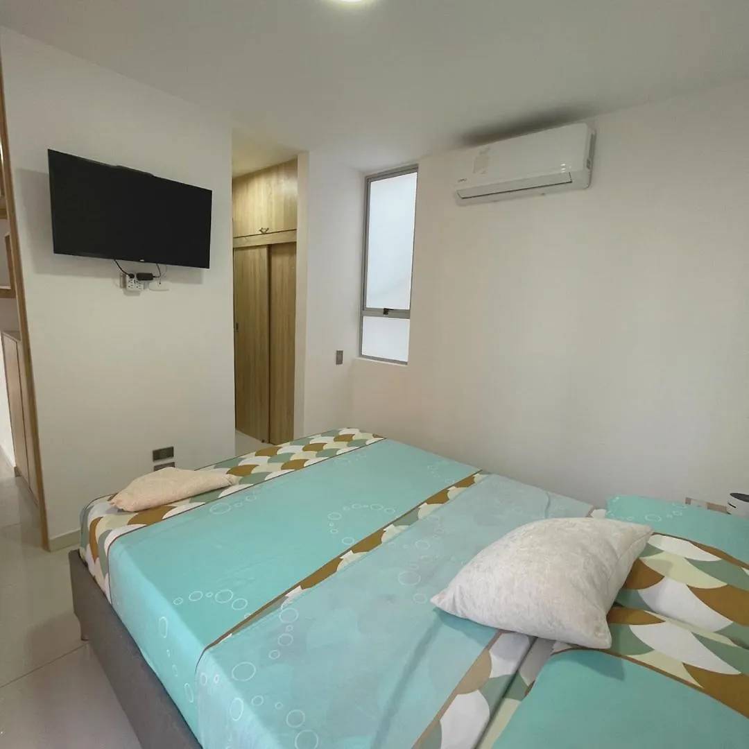 Apartamento 4-502 Con Aire Valle Del Lili, Zafiro C Cali 0*,  Colombia
